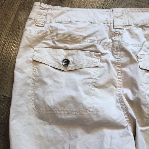 DKNY Jeans Beige Ankle Pants - Picture 8 of 10